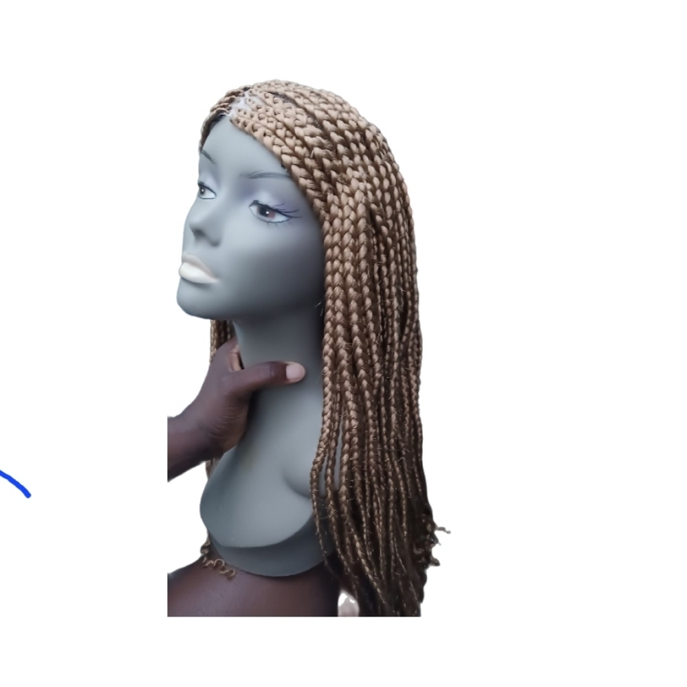 Wig - Picture 2 of 4